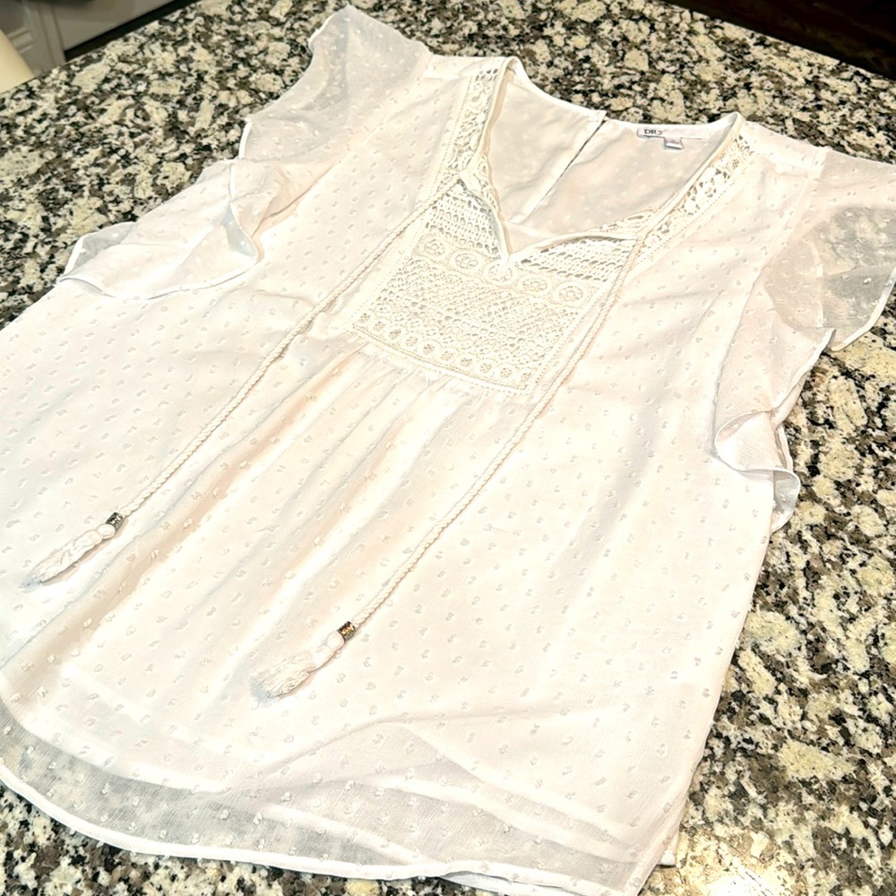 DR2 - White Blouse - Medium